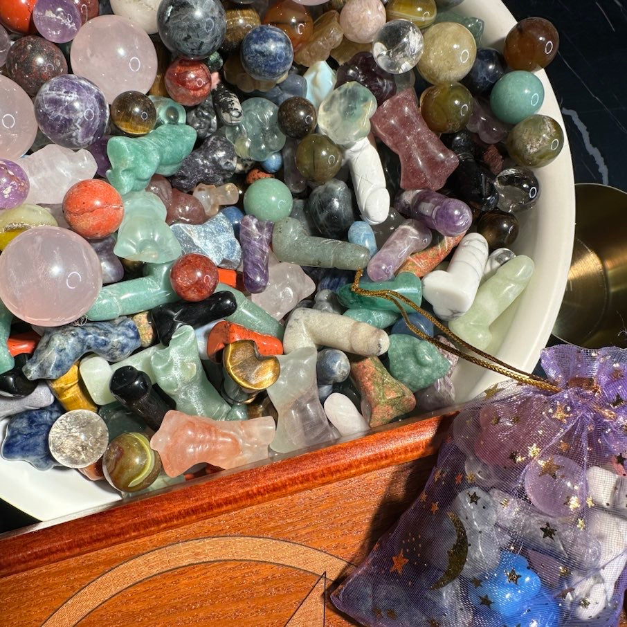Mini Carvings Confetti – zaiencrystal.com